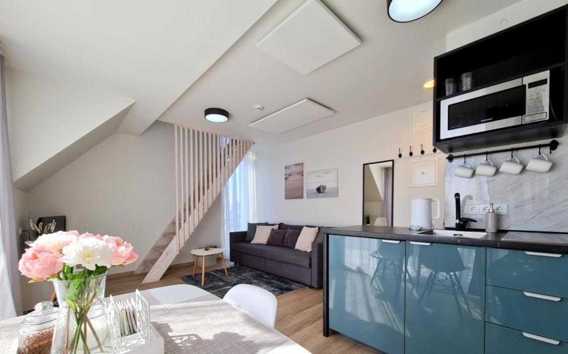Ladies Group Vaivorykstes Apartamentai 9c7 Appartement Palanga